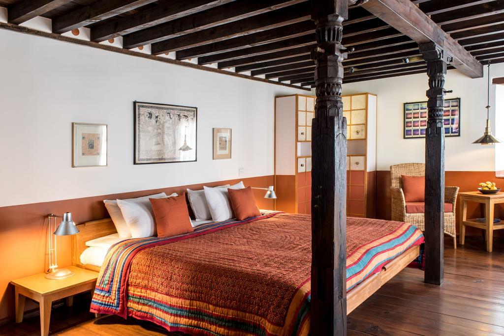 Milla Guesthouse Bhatgoan Екстериор снимка