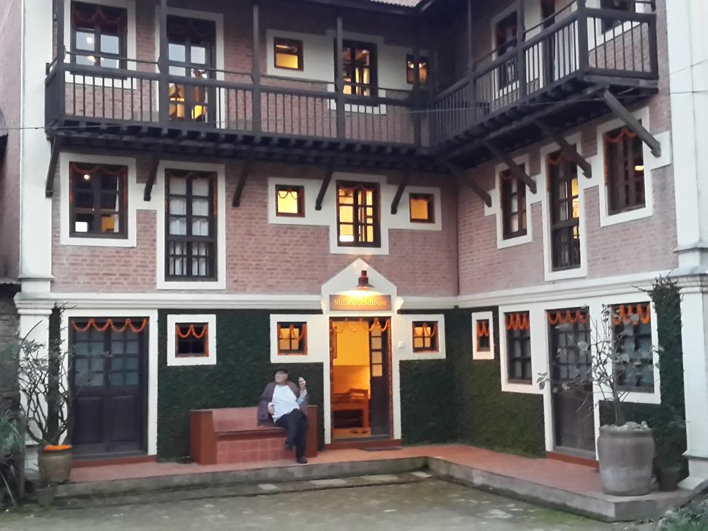 Milla Guesthouse Bhatgoan Екстериор снимка
