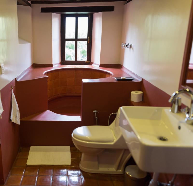 Milla Guesthouse Bhatgoan Екстериор снимка